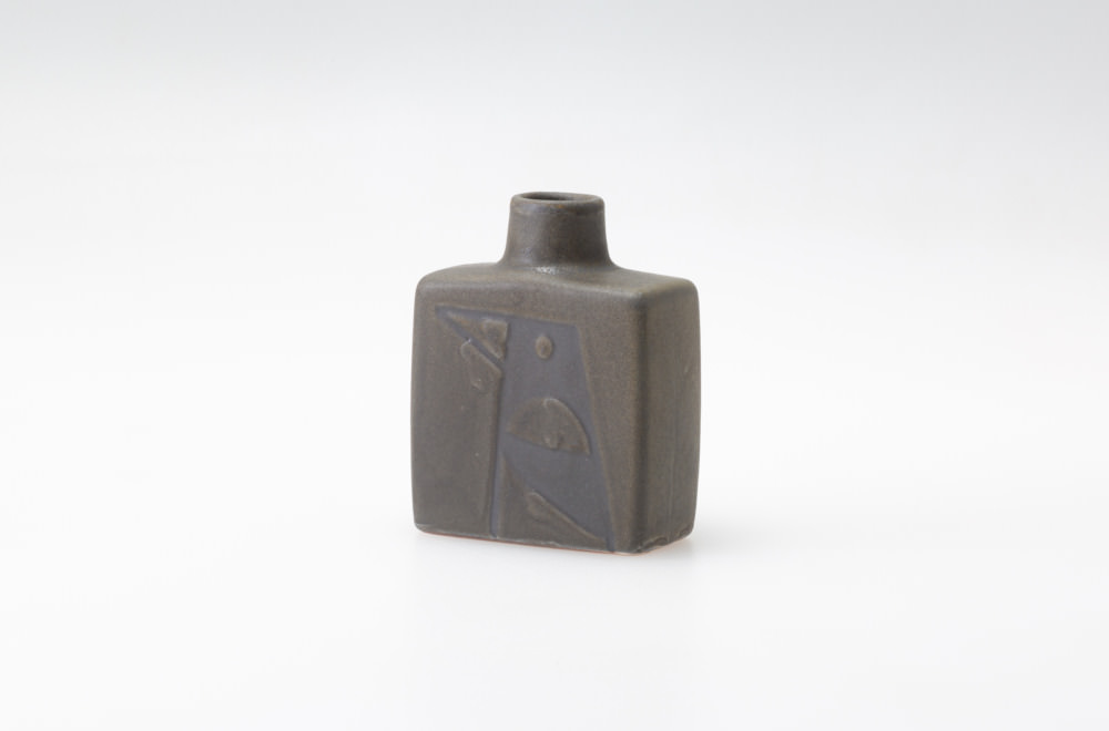 フラワーベース（鳥と木の実）グリーン | 波佐見焼のOEM オンライン