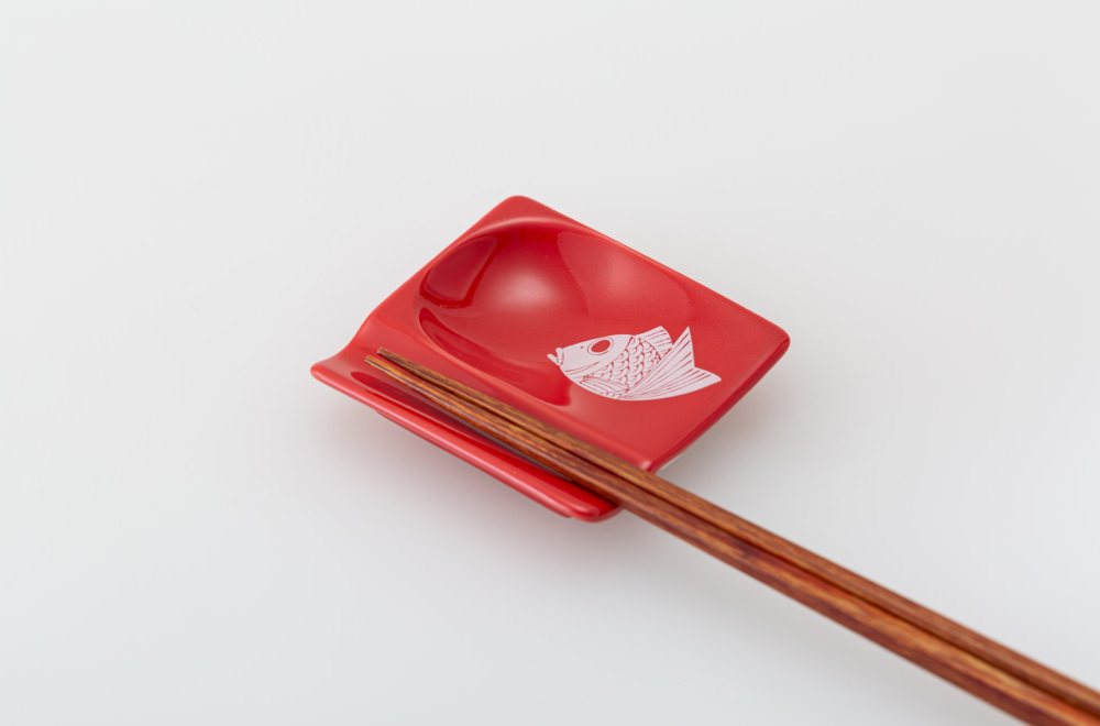 重宝皿 白鯛 | 波佐見焼のOEM オンラインショップ｜アイユー（aiyu）