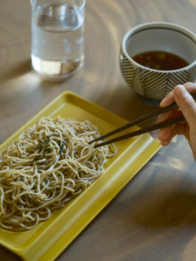 重宝皿ロング_アースマスタード_そば