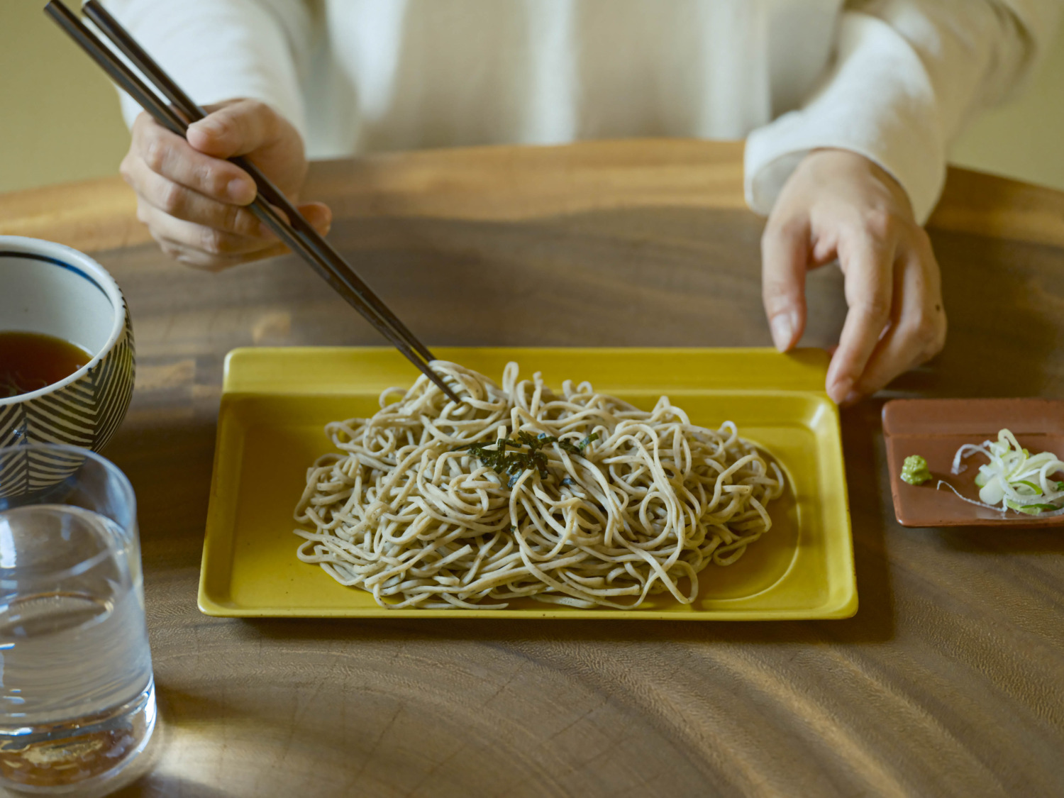 重宝皿ロング_アースマスタード_そば